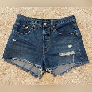 501 Levi’s High Waisted Shorts size 30
